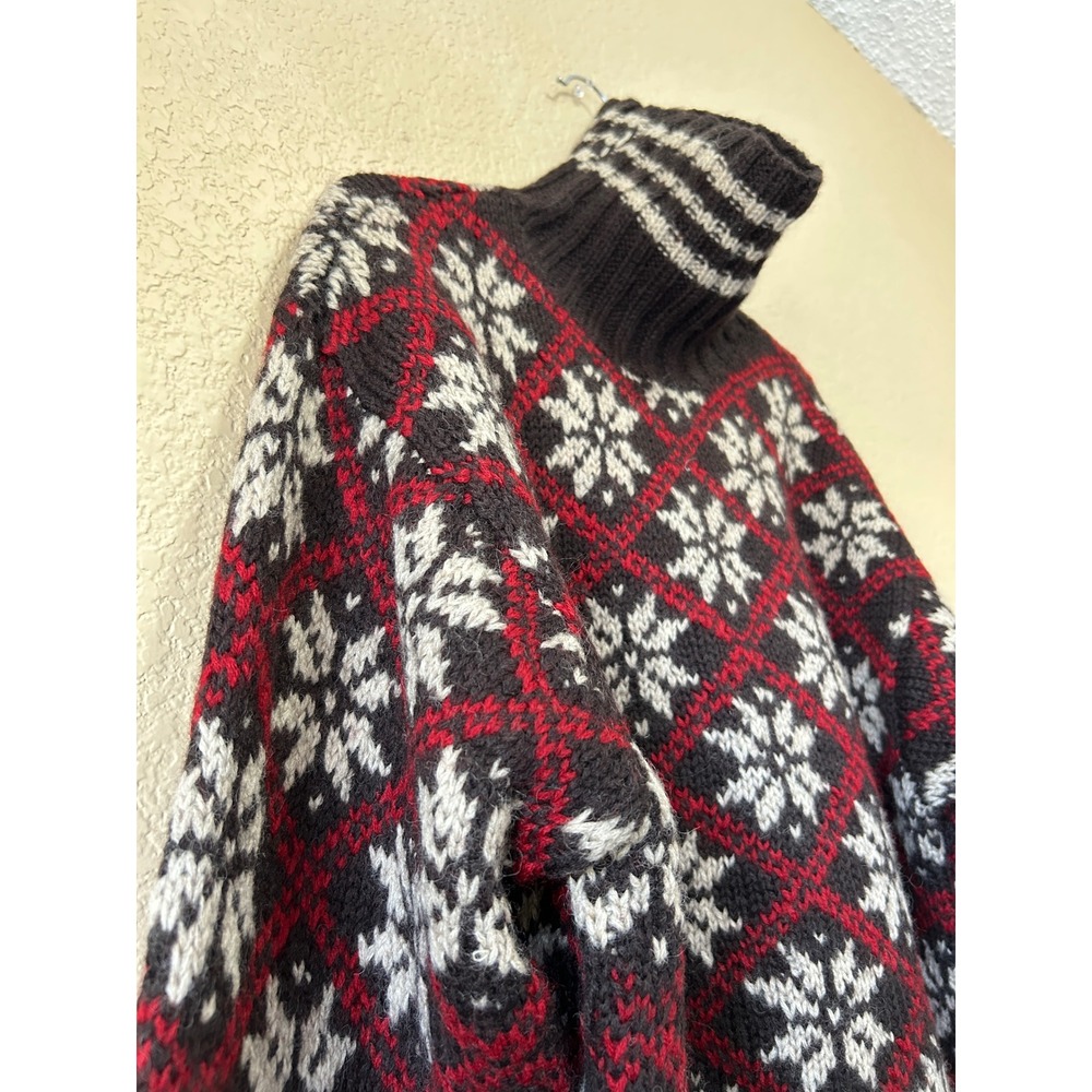 J.Crew XL Vintage Wool Fair Isle Snowflake Turtleneck Sweater Black Red Winter - Picture 8 of 10
